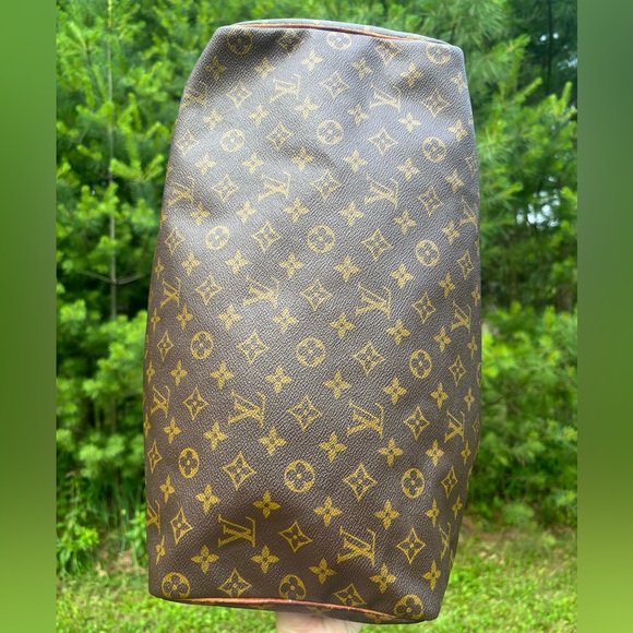 Louis Vuitton Brown Monogram Travel Bag - Picture 6 of 14